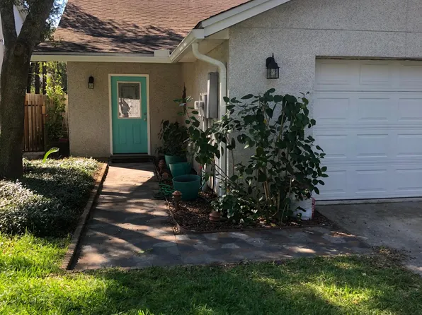 1011 S 19th St, Fernandina Beach, FL 32034