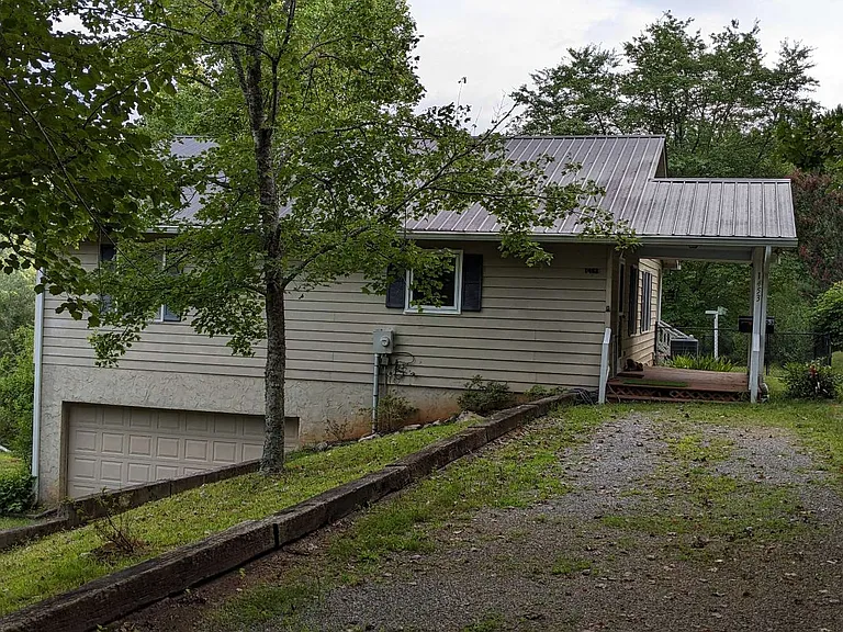 1453 Berrong Rd — Photo 2