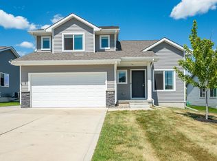 2643 20th St SW, Altoona, IA 50009