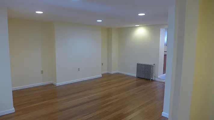 Rented by Garfield Realty  | media 13