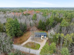 158 Lord Rd, Buxton, ME 04093