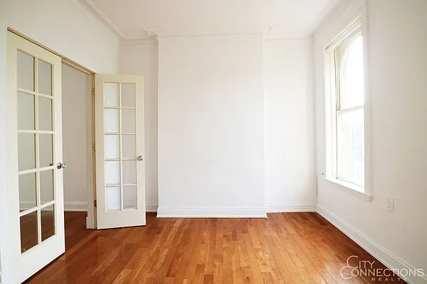 Rented by City Connections Realty | media 21