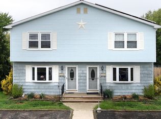 93-95 Perry St, Keyport, NJ 07735