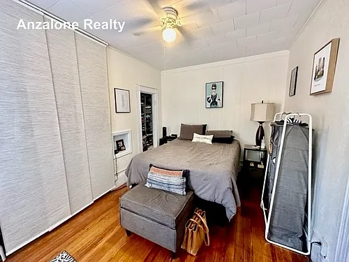160 Endicott St #4 Photo 1