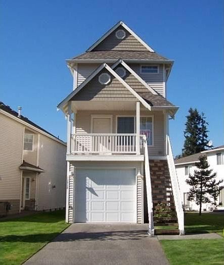 1st image of 12428 63rd Ave E