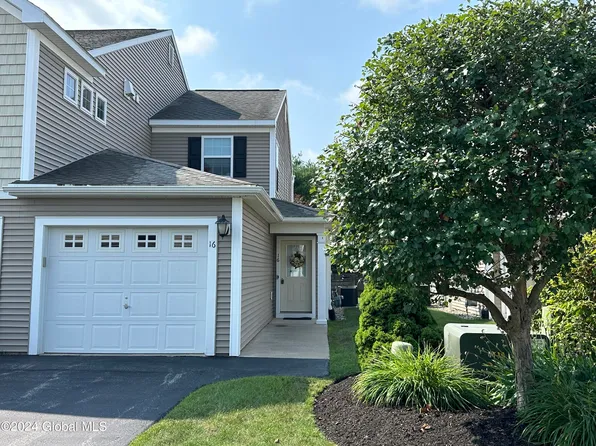 16 Treasures Place, Queensbury, NY 12804