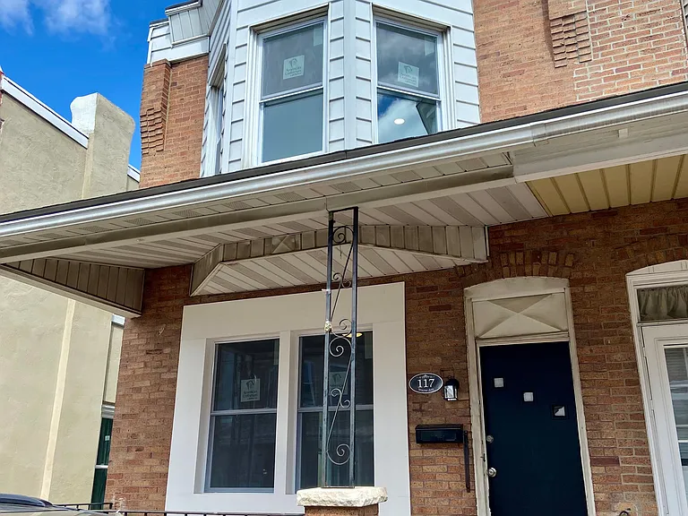 117 Wayne Ave #MAIN — Photo 9