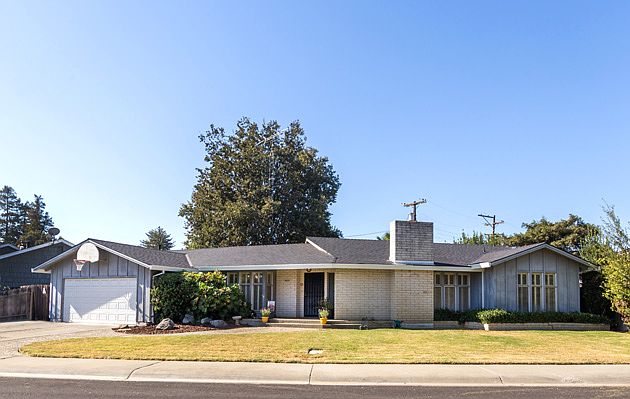 1st image of 1416 McKinley Ave