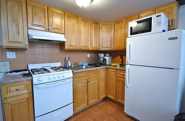 Rented by Bold New York | media 33