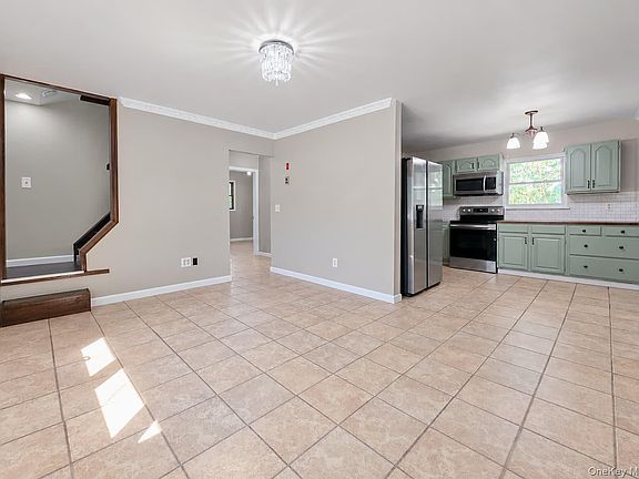 4th image of 1065 Udall Road