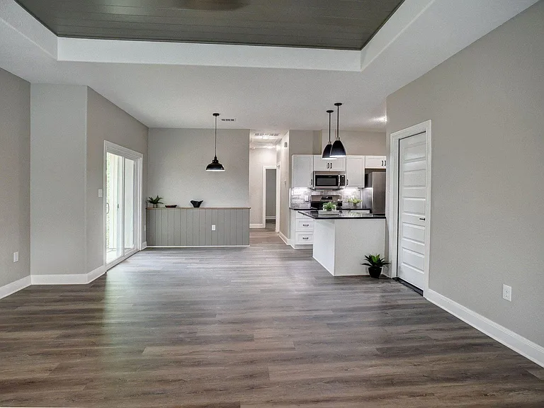 121 S Kanaio B Dr #B — Photo 4