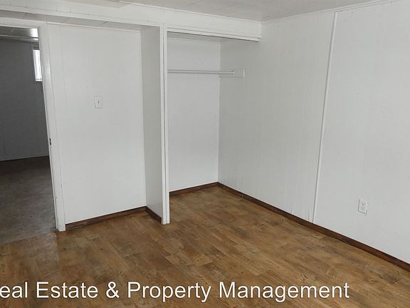 5th image of 1120 NE Jefferson Ave APT 2