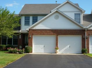 3435 Lake Side Cir, Joliet, IL 60431