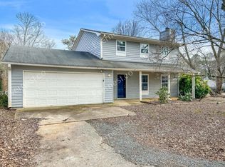 4938 Woodstream Ln NW, Acworth, GA 30102