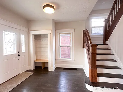 3752 Spencer Avenue- Meticulously Renovated 5bd 2ba single family home- Porch - Deck- Fenced Yard... — Photo 3