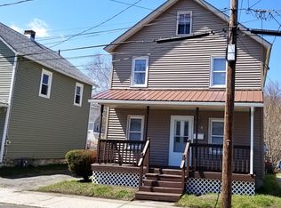 6 Crotteau St, Adams, MA 01220