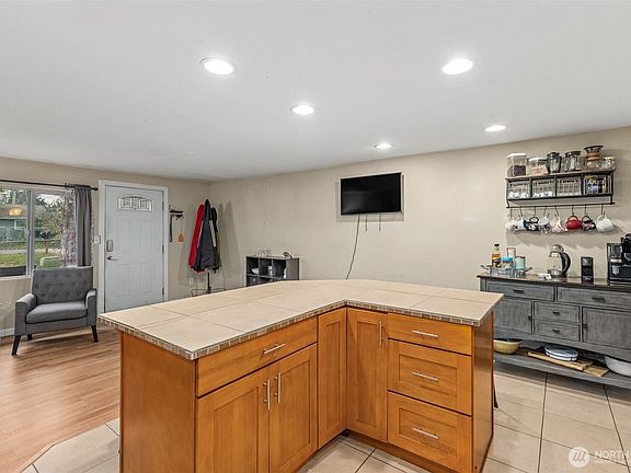 3rd image of 1303 117th Street S