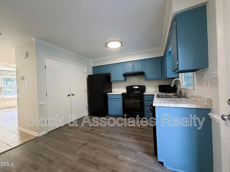 1st image of 333 Jones Franklin Rd #B