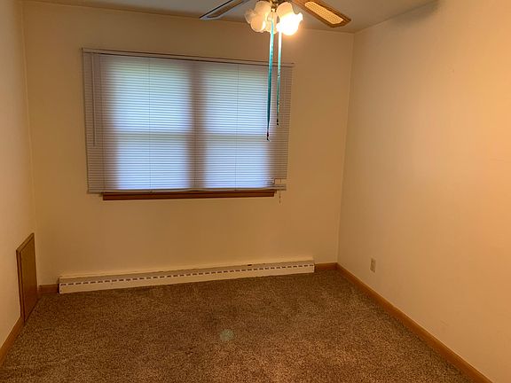 4th image of 1020-1030 E 12th St