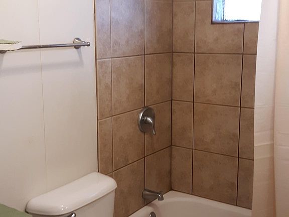 5th image of 513 Victory Ct #1