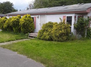 1735 Lakehurst Dr, Bremerton, WA 98312