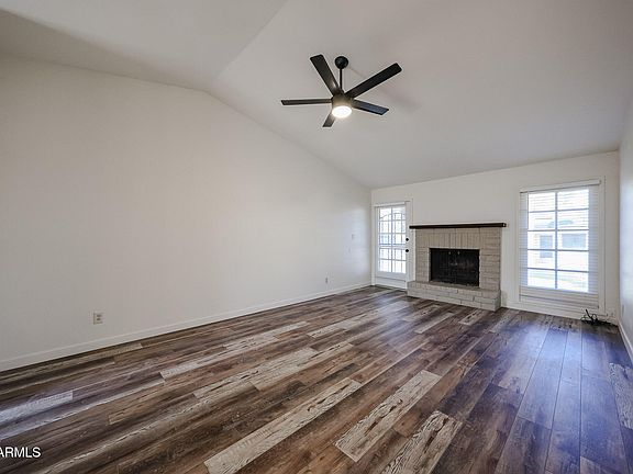 3rd image of 4628 W CONTINENTAL Drive