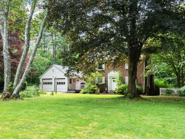 48 Pleasant Street, Epping, NH 03042