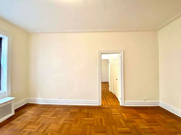 2nd image of 25 Eastern Pkwy #6