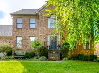 508 Ridgewater Ct, Lexington, KY 40515