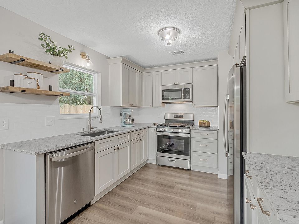 1st image of 1855 Heartland Dr