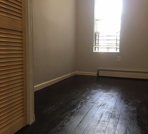 4th image of 256 Saratoga Ave #2