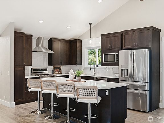 5th image of 13011 Seattle Hill Road