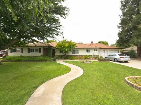 1636 W Vartikian Ave, Fresno, CA 93711