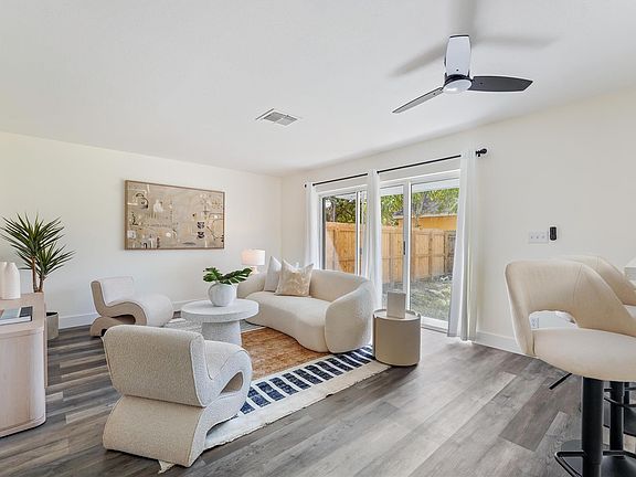 5th image of 5916 Woodland Point Place
