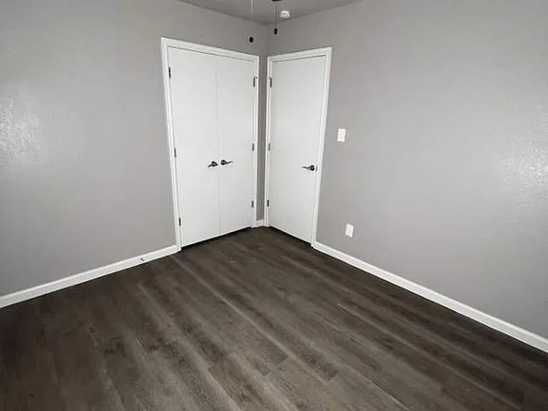 3205 SE Coachman Pl — Photo 9