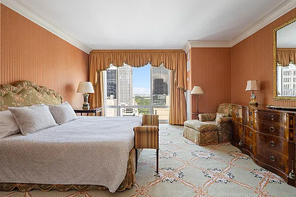 641 5th Avenue #28A in Midtown, Manhattan | StreetEasy