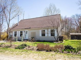 530 Park St, Rockport, ME 04856