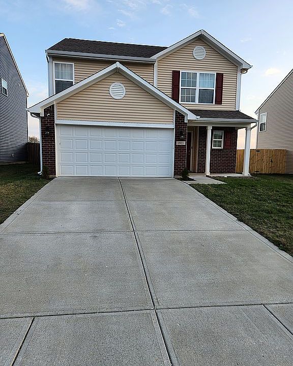 1st image of 2933 W Broderie Ln