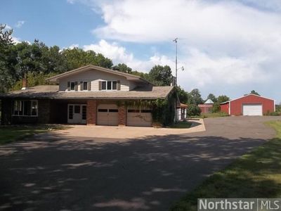 12690 Saint Croix Trl, North Branch, MN, 55056