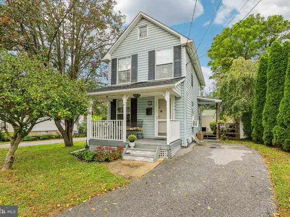 19 Bond Ave, Reisterstown, MD 21136