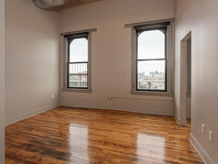 270 Michigan Ave #601 — Photo 1