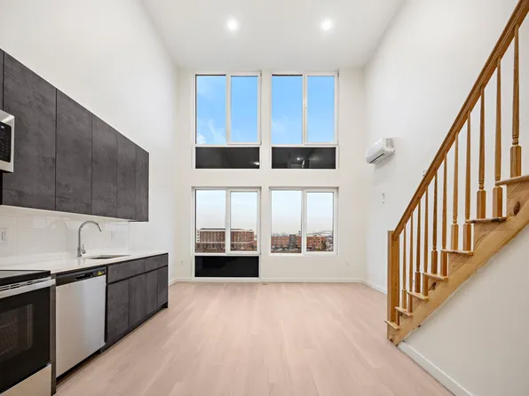 1 Mallory Avenue image 1 of 29