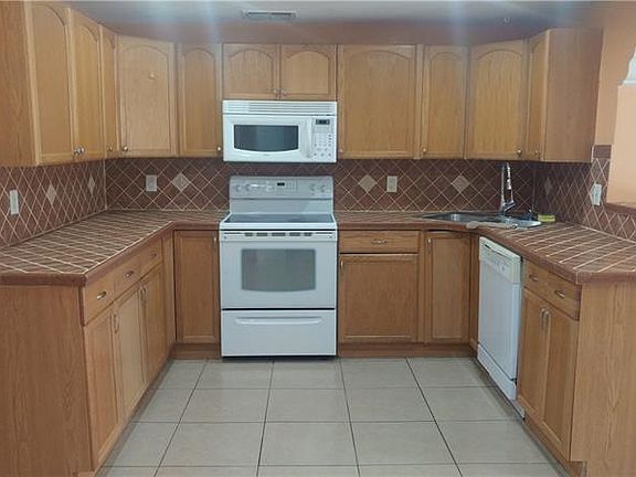 5th image of 9022 Arndale Cir