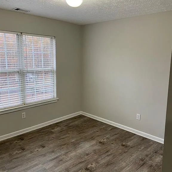 2279 Oak Glenn Cir — Photo 11