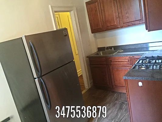 Rented by Edward Gugenheim, LREB | media 16