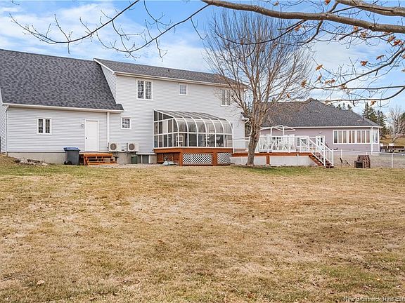 4th image of 1725 Gowan Brae Dr
