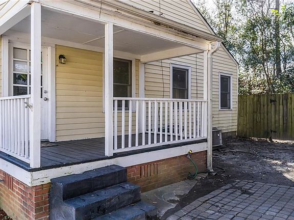 3rd image of 312 Phillips Dr