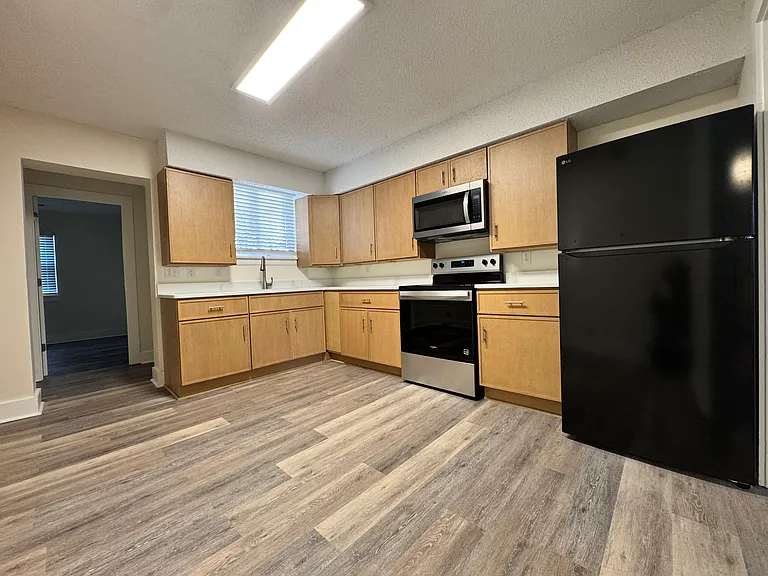 Furnished Kitchen