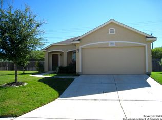 9803 Leubeck Rnch, Helotes, TX 78023