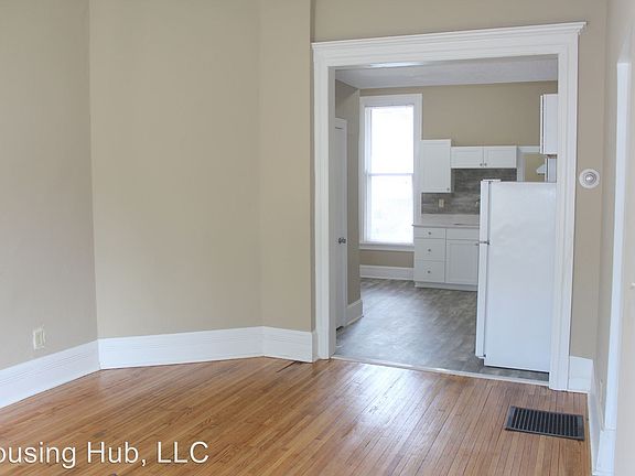 4th image of 783 6th St E APT 1